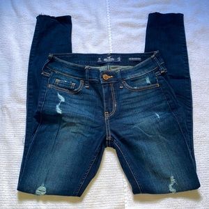 ✨3/$23✨ Hollister Jeans Excellent Condition